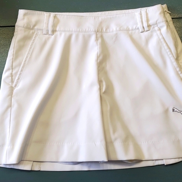 PUMA GOLF SKORT, SIZE 6, WHITE. very good used condition and quality. 4 pockets. - Picture 1 of 16